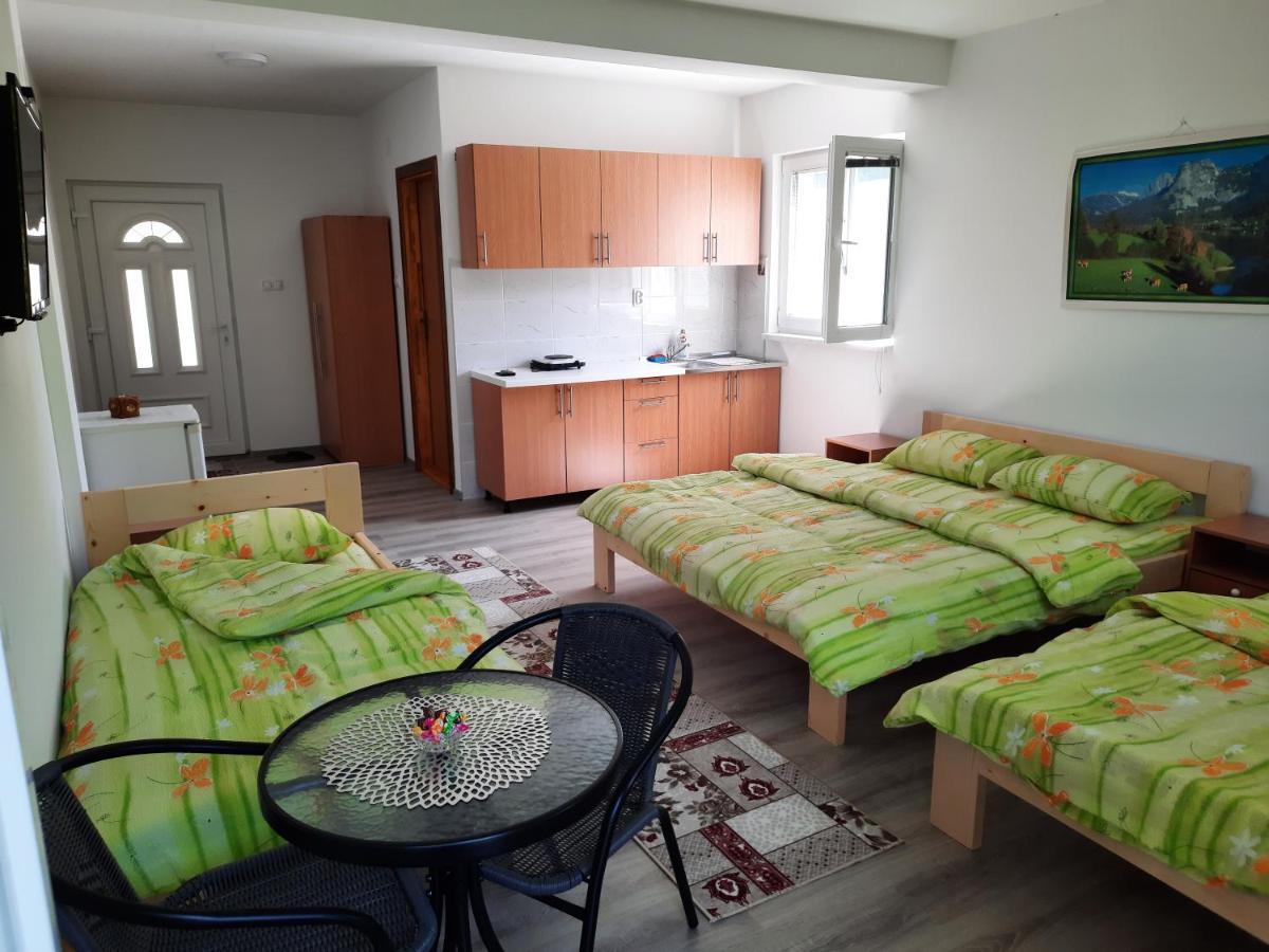 Apartmani Vila Na Drini Foca Exterior photo