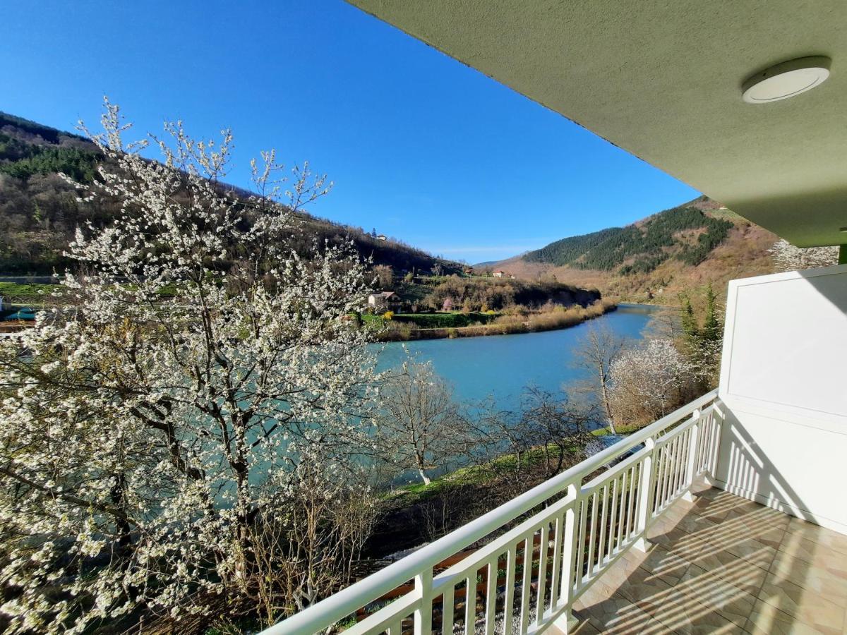 Apartmani Vila Na Drini Foca Exterior photo